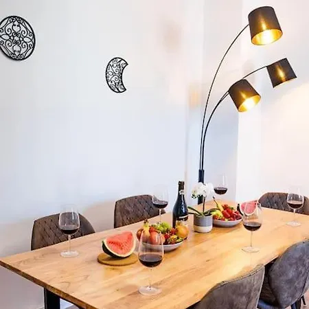 アパート Penthouse-wohnung Auf 2 Etagen