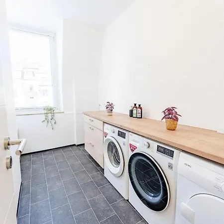 Penthouse-wohnung Auf 2 Etagen アパート