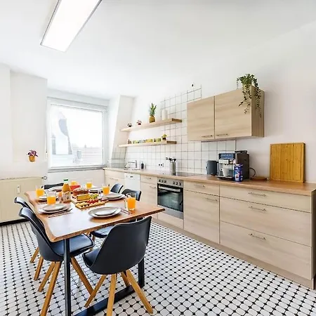 Penthouse-wohnung Auf 2 Etagen Apartment