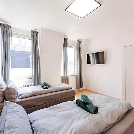 Penthouse-wohnung Auf 2 Etagen ヴッパータール